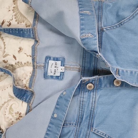 Wax Jeans Jumpsuit. Size medium and it is new without Tag. Basic Denim wax Jeans - Picture 7 of 7